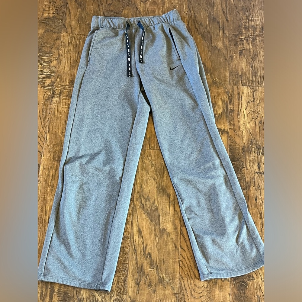 Nike casual wide leg sweat pants size XS